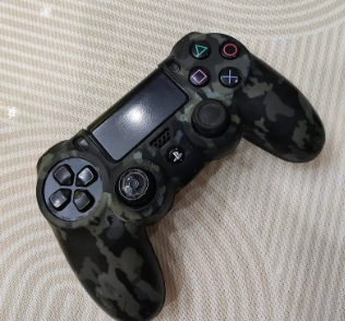ps4-fat-in-lahore-for-sale-big-1