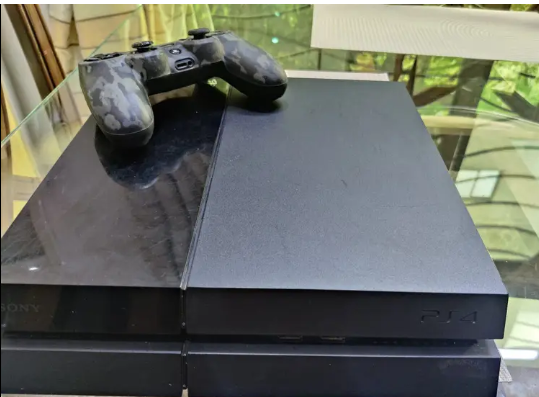 ps4-fat-in-lahore-for-sale-big-0