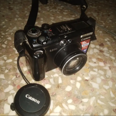 canon-camera-50-mega-pixel-hd-images-big-1