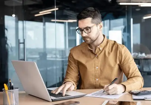 Accountant
