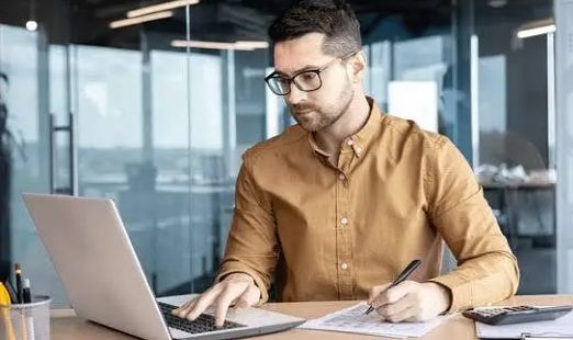 Accountant