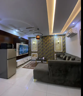 per-day-facing-eiffel-tower-luxury-one-bedroom-apartment-big-1