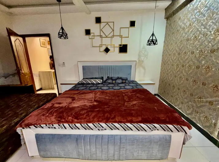 1 Bedroom Fully Furnished Hotel Apartments Flat for Rent Per Day Bahria Town Lahore