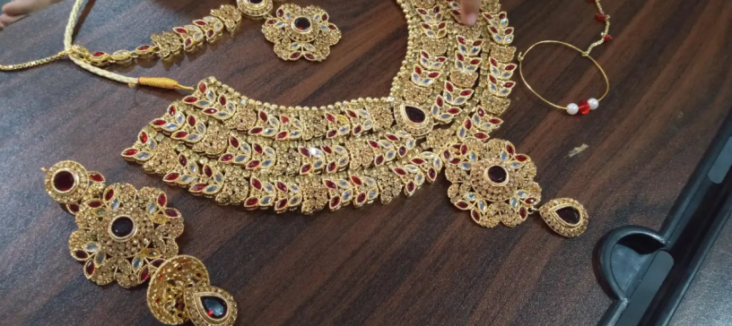 complete-jewelry-set-for-sale-big-0