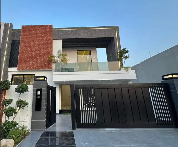 10 Marla Stylish Full House For Rent In Phase 2 Spacious 4 Bed Dream Home!