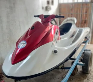 YAMAHA VX 700