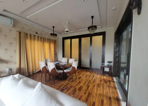25-kv-solar-ac-installed-1-kanal-modern-design-house-for-rent-in-dha-phase-7-lahore-big-2