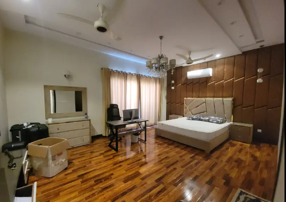 25-kv-solar-ac-installed-1-kanal-modern-design-house-for-rent-in-dha-phase-7-lahore-big-0