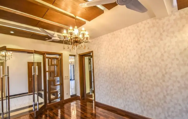 ready-to-rent-a-upper-portion-20-marla-in-lahore-big-2