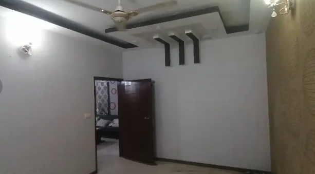 portion-for-sale-excellent-condition-ideal-location-north-karachi-sector-11a-big-2