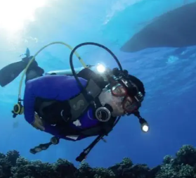liquid-image-scuba-720p-diving-mask-with-12-mp-camera-big-1