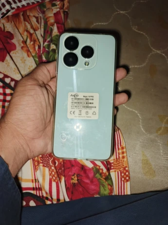 Magic 15 pro mobile