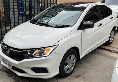 honda-city-12-auto-2025-bank-leased-big-2