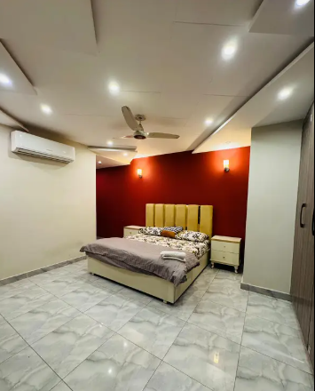 3-bed-room-facing-park-luxury-apartment-for-sale-in-phase-8-dha-lahore-big-3