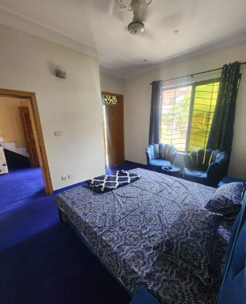 fully-furnished-room-available-for-rent-big-1