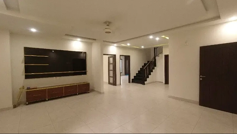 4 Bed Luxury Duplex Apartment For Sale Zarkon Heights,G-15 Islamabad