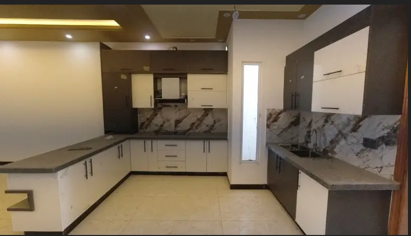 a-prime-location-233-square-yards-upper-portion-in-karachi-is-on-the-market-for-sale-big-3
