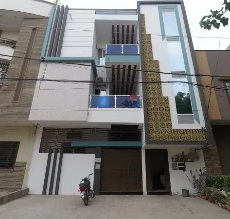 A Prime Location 233 Square Yards Upper Portion In Karachi Is On The Market For sale