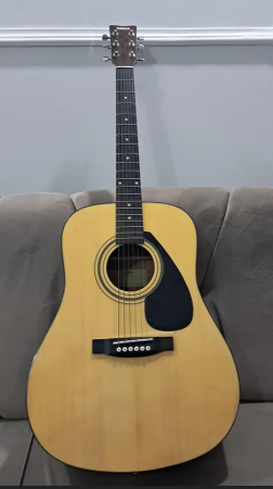 original-yamaha-guitar-for-sale-big-0