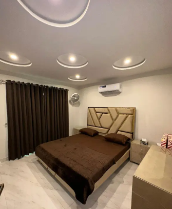 Super luxury AC furnished apartment for rent. Short stay/ Daily/ weekly/ monthly and long term basics. Whatsapp no 03006653856