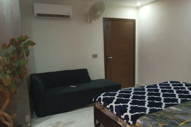 eiffel-facing-furnished-apartment-for-rent-short-stay-daily-weekly-monthly-and-long-term-big-1