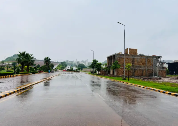 premium-h-block-5-marla-plot-near-to-downtown-islamabadb-big-1