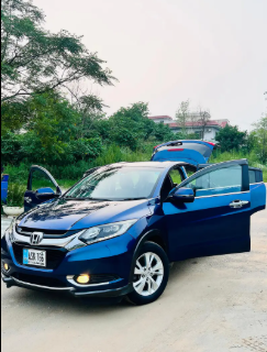 honda-vezel-for-sale-big-0