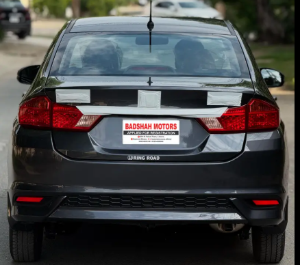 honda-city-12-cvt-2025-zero-meter-bank-leased-big-1