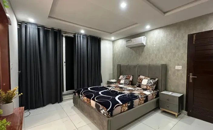 Per day luxury furnished one bedroom apartment