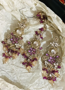Kashee jewerly set and hair clip