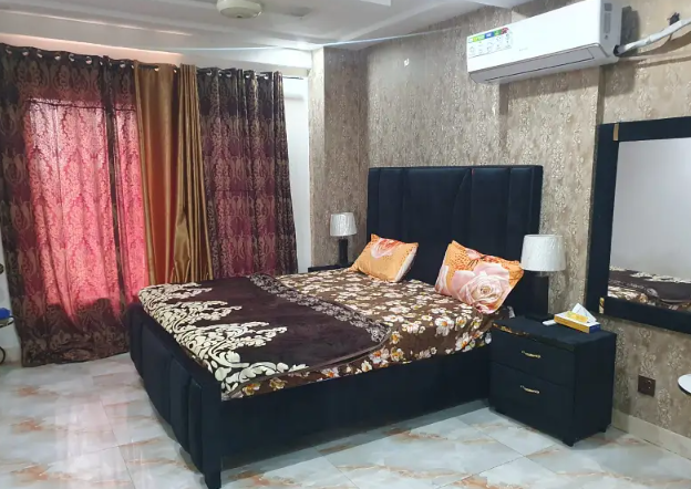 One Bed Apartment For Rent Per day Avil For familes