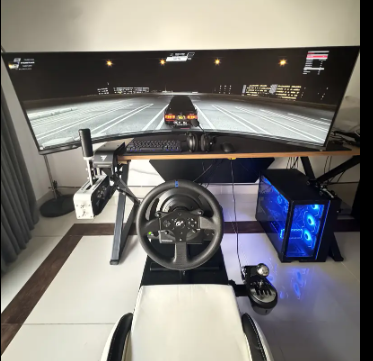 thrustmaster-t300-rs-gt-steering-wheel-and-pedals-big-1