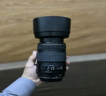 Canon ultrasonic image stablizer 70-300mm lens