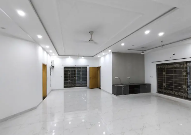 1-kanal-brand-new-full-house-for-rent-in-dha-phase-5-with-basement-big-3