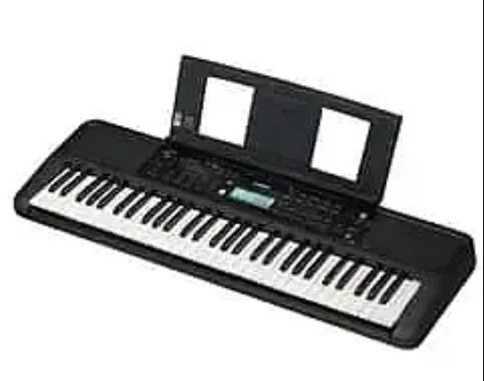 Yamaha PSR E383 Piano /Keyboard /Electric Piano /Grand Piano /Digital