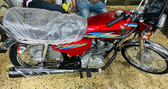 honda-cg-125-2018-model-bike-for-sale-whatsapp-on-03266288418-big-0