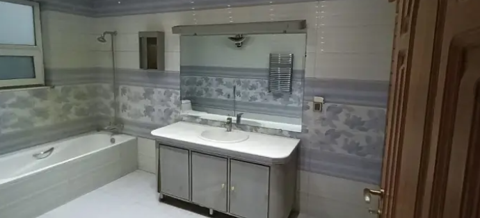 a-beautiful-ground-portion-is-available-for-rent-big-2
