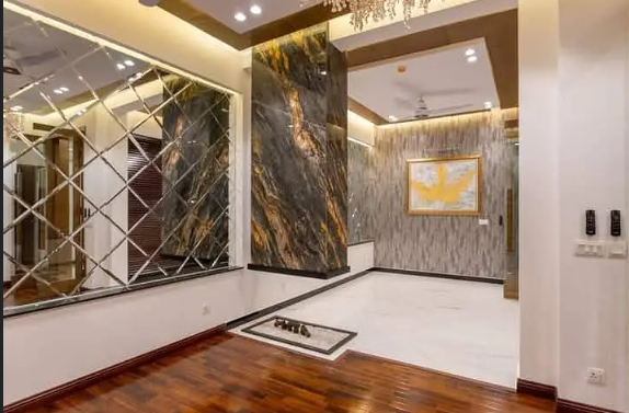 10-marla-house-for-rent-in-paragon-city-lahore-big-1