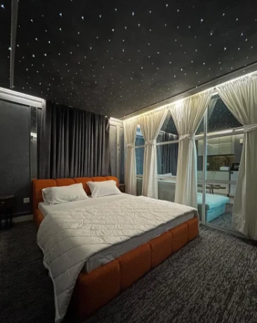 START LIGHT LUXURIOUS FURNISHED ONE BED APARTMENT FOR RENT