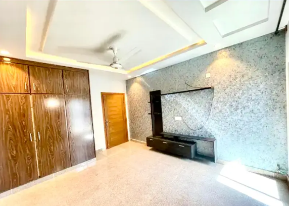 2-bedroom-apartment-for-sale-in-faisal-town-block-a-big-3