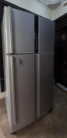 Refrigerator hitachi