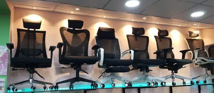 Imported Ergonomic office gaming chairs Table furniture