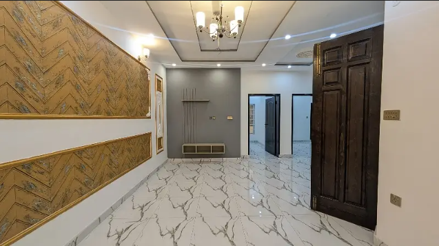 5 MARLA BRAND NEW HOUSE FOR SALE