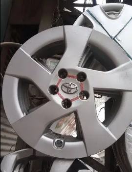 Prius wheel cover for sale japane set new conditions 15 size