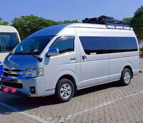 Toyota grand cabin 2015/2022 registered h for sale