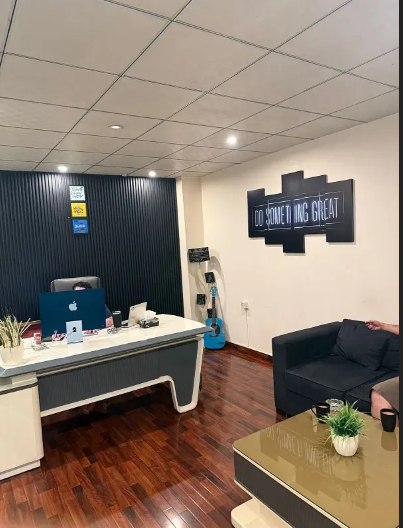 Office For Rent On Muree Road 150 Seats