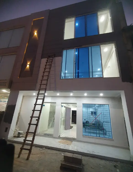 [Original Pics] Commercial Building Johar Town, Lahore | 5 Marla | Lift + Basement | Prime Location