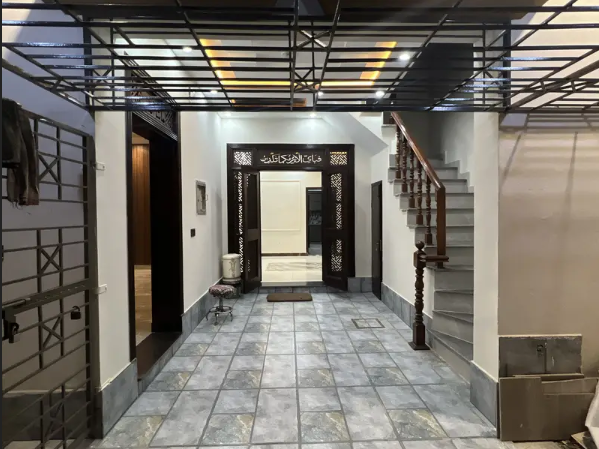 5 Marla Corner Double-Storey House For Sale Facing Park
